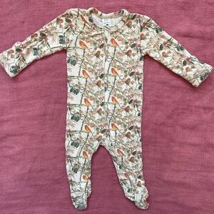 Kate Quinn gold chickadees footie